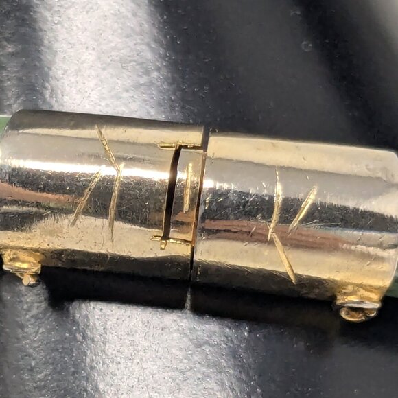 Vintage spinach green nephrite jade hinged bracelet Gold Plate sz 7.5 - Picture 11 of 15